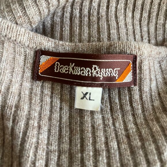 Vintage DaeKwanRyung Mens Ribbed Knit Button-Up Vest Pockets Size XL Brown - Picture 2 of 7